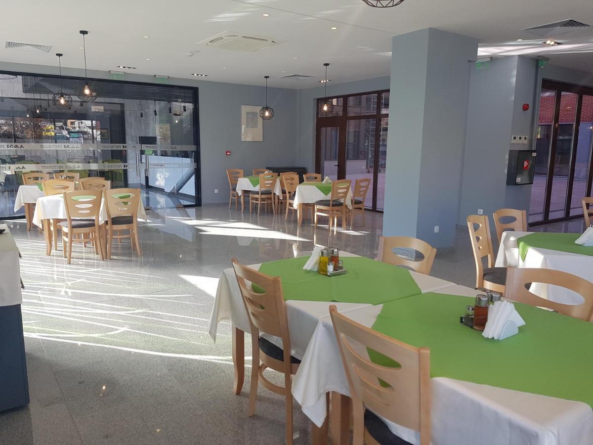 A&M Hotel With Free Parking 플로브디프 외부 사진