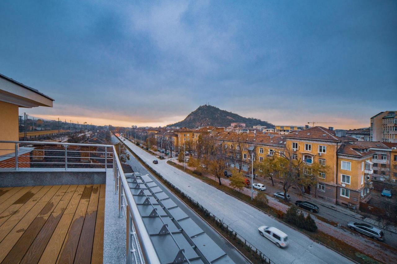 A&M Hotel With Free Parking 플로브디프 외부 사진